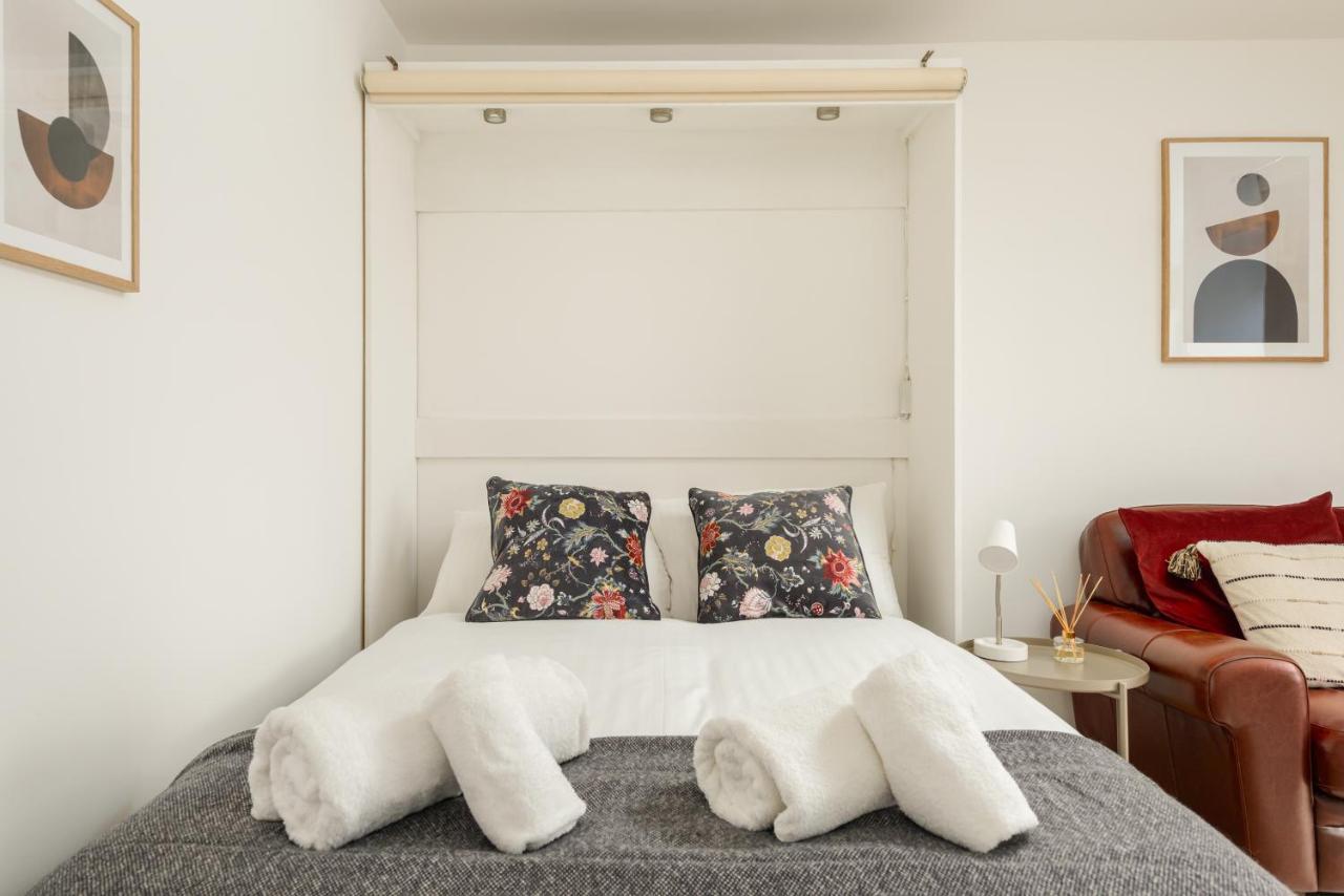 Central Studio Near Usher Hall & Edinburgh Castle 外观 照片